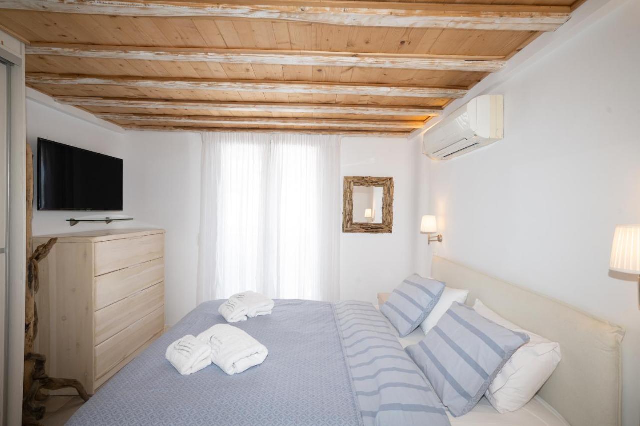 אורנוס Blue, White And Grey Suites מראה חיצוני תמונה