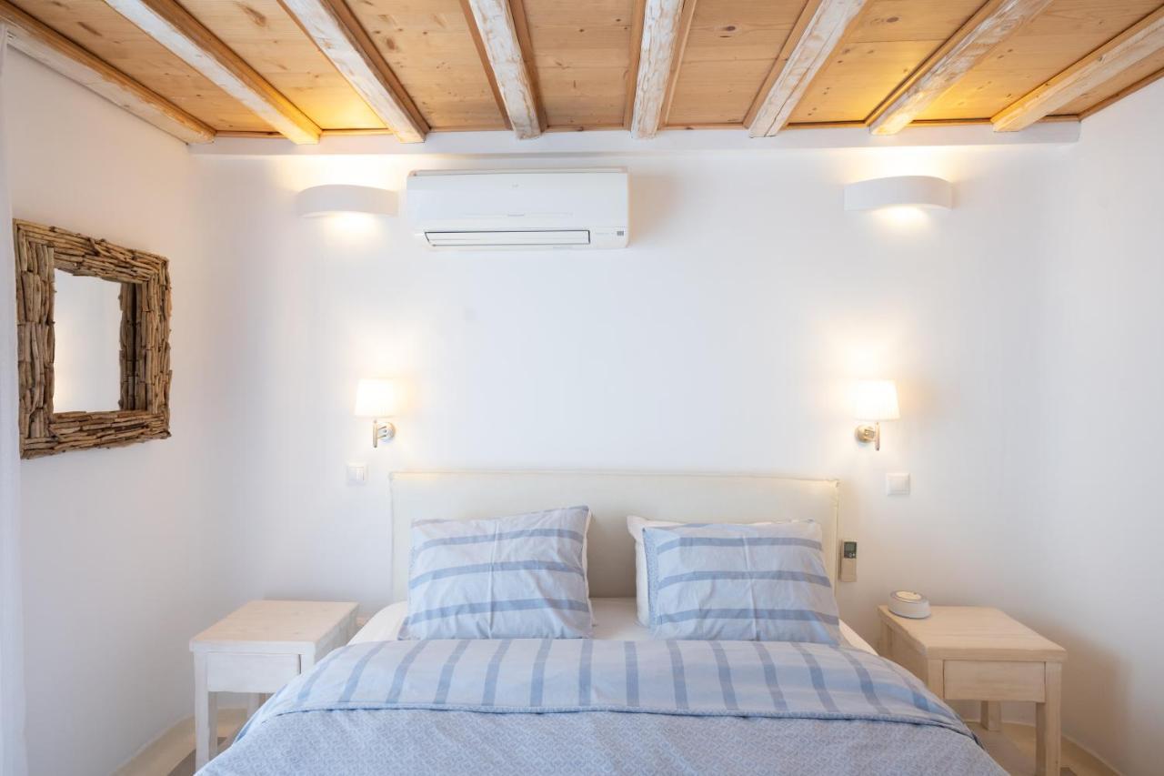 אורנוס Blue, White And Grey Suites מראה חיצוני תמונה